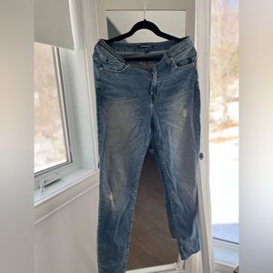 Women’s Calvin Klein Jeans Size XL/30-32